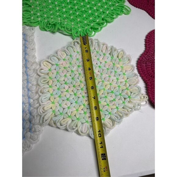 Rare Vintage Handmade Set of 6 Knit Crochet Hot Pad Trivet Potholders - Picture 9 of 14